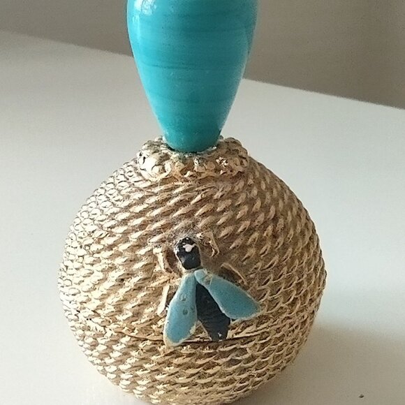 Vintage Florenza Small Gold Tone Turquoise Bee Wasp Jewelry Trinket Box Signed - Picture 3 of 12